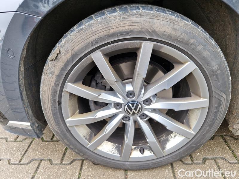  Volkswagen  Passat  Lim (CB2) (2019)  2.0TDI140 R-line AT #4