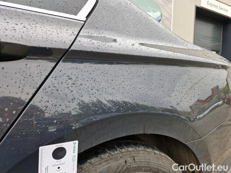  Volkswagen  Passat  Lim (CB2) (2019)  2.0TDI140 R-line AT #7