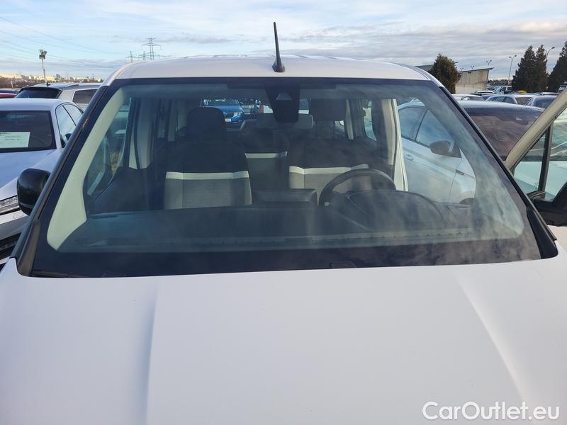  Citroen  Berlingo   (07.2018->)  MS 1.5BHDi 130 Feel #18