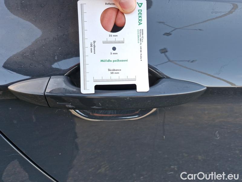  Volkswagen  Passat  Lim (CB2) (2019)  2.0TDI140 R-line AT #38