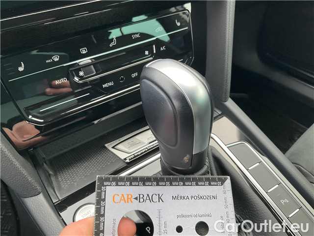  Volkswagen  Passat Pas.Var.2.0TDI 110 Elegance AT #13