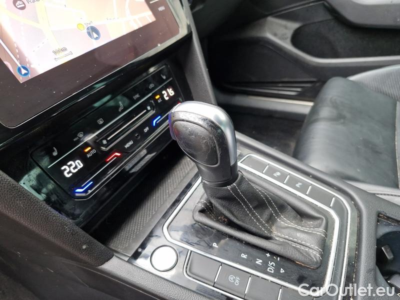  Volkswagen  Passat  Lim (CB2) (2019)  2.0TDI140 R-line AT #17