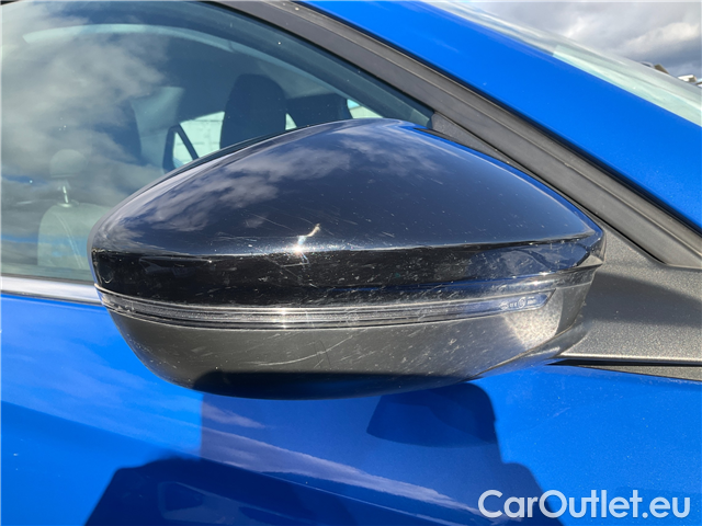  Opel  Corsa  1.2T 100 Elegance 5d #2