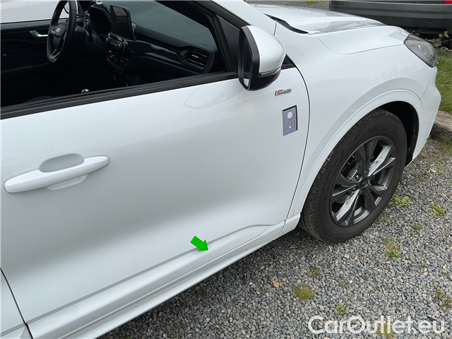  Ford  Kuga  1.5EB 110 ST-Line X #8