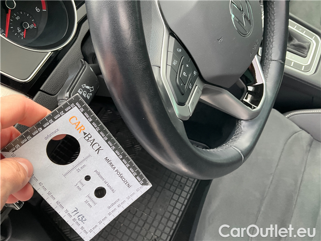  Volkswagen  Passat Pas.Var.2.0TDI 110 Elegance AT #12