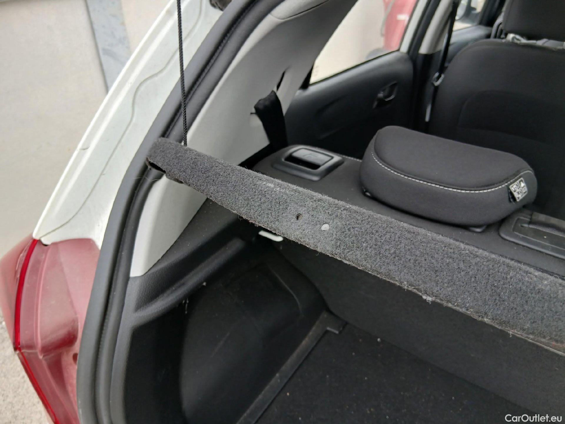  KIA  Picanto KIA  / 2020 / 5P / berlina con portón 1.0 DPi 49kW (67CV) Concept #15