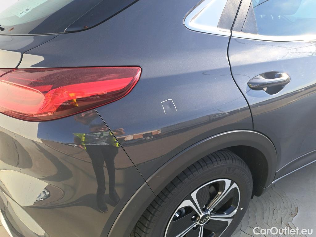  KIA  XCeed KIA  1.6 GDi PHEV 104kW (141CV) eDrive (AC) #15