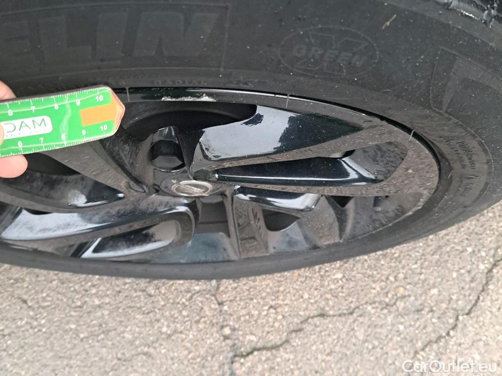  Opel  Crossland OPEL  X / 2017 / 5P / todoterreno 1.5D 88kW (120CV) Innovation S/S Auto #7