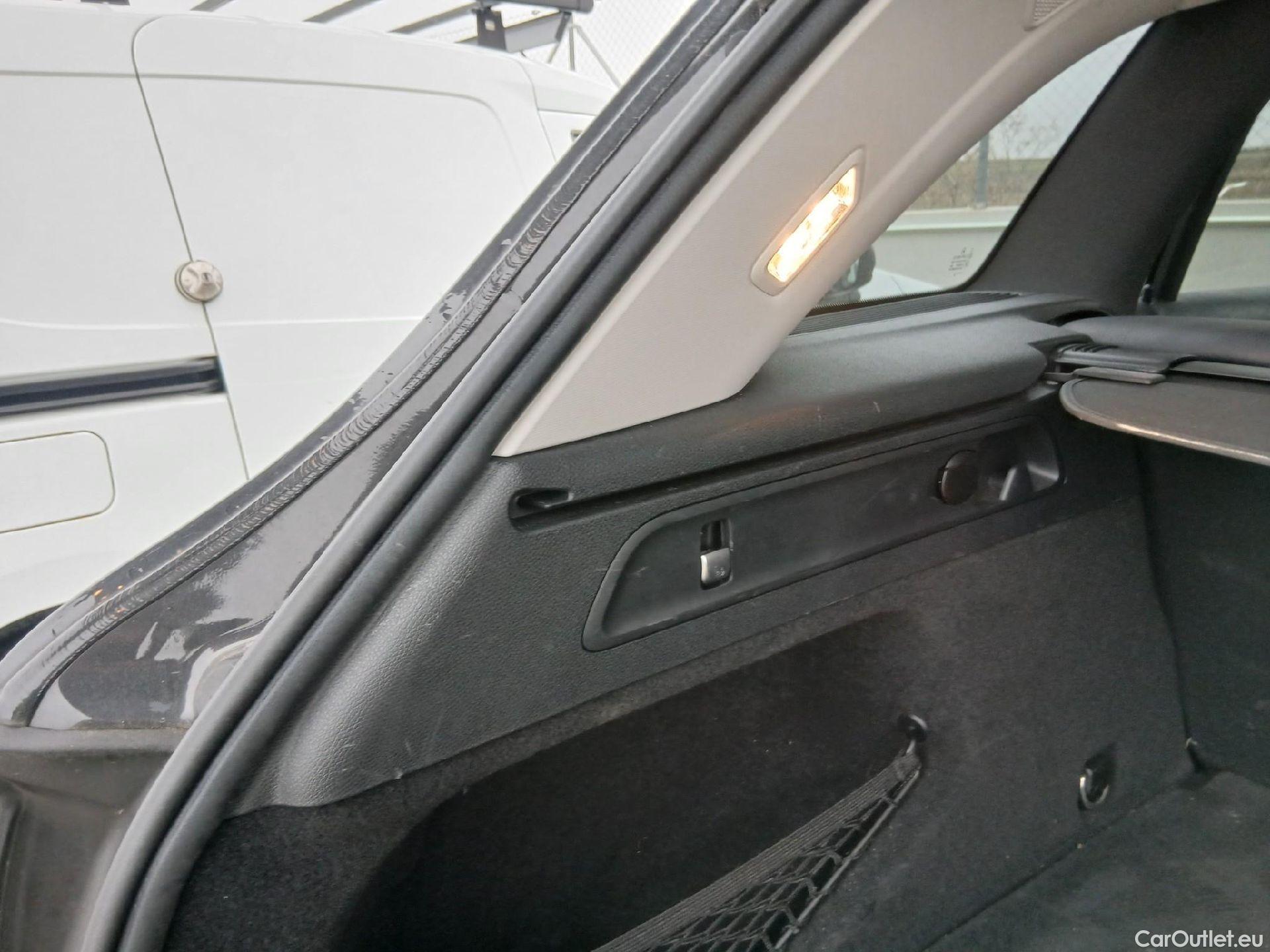  Mercedes  G-Klasee MERCEDES-BENZ Clase GLC / 2019 / 5P / todoterreno GLC 300 de 4MATIC #27