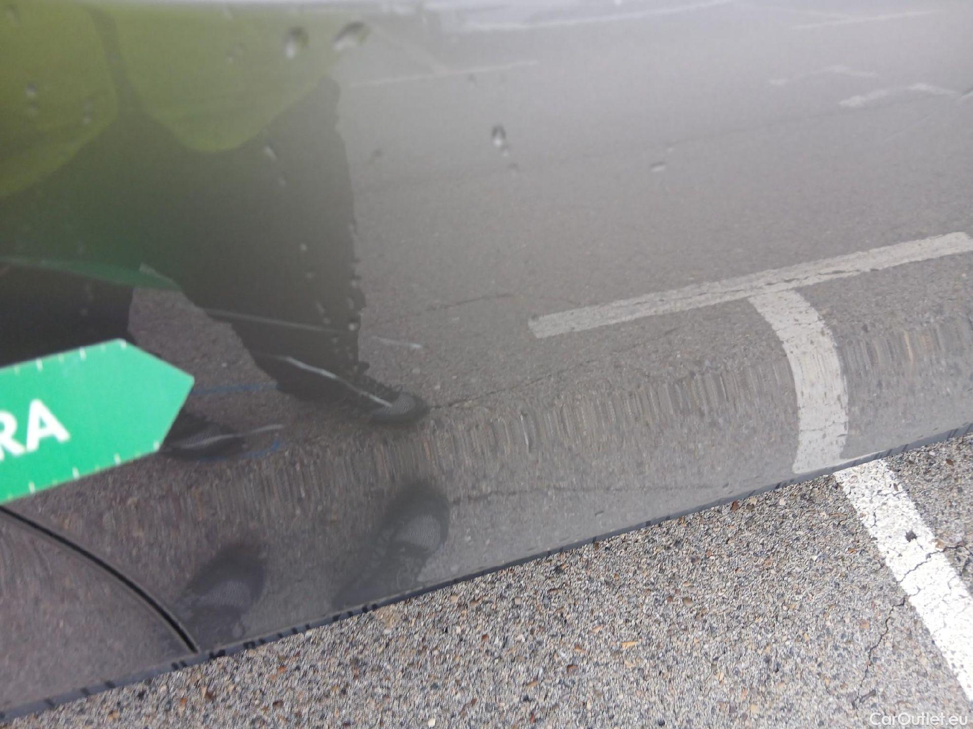  Mercedes  G-Klasee MERCEDES-BENZ GLE / 2018 / 5P / todoterreno GLE 350 de 4MATIC (Híbrido Enchufable) #17