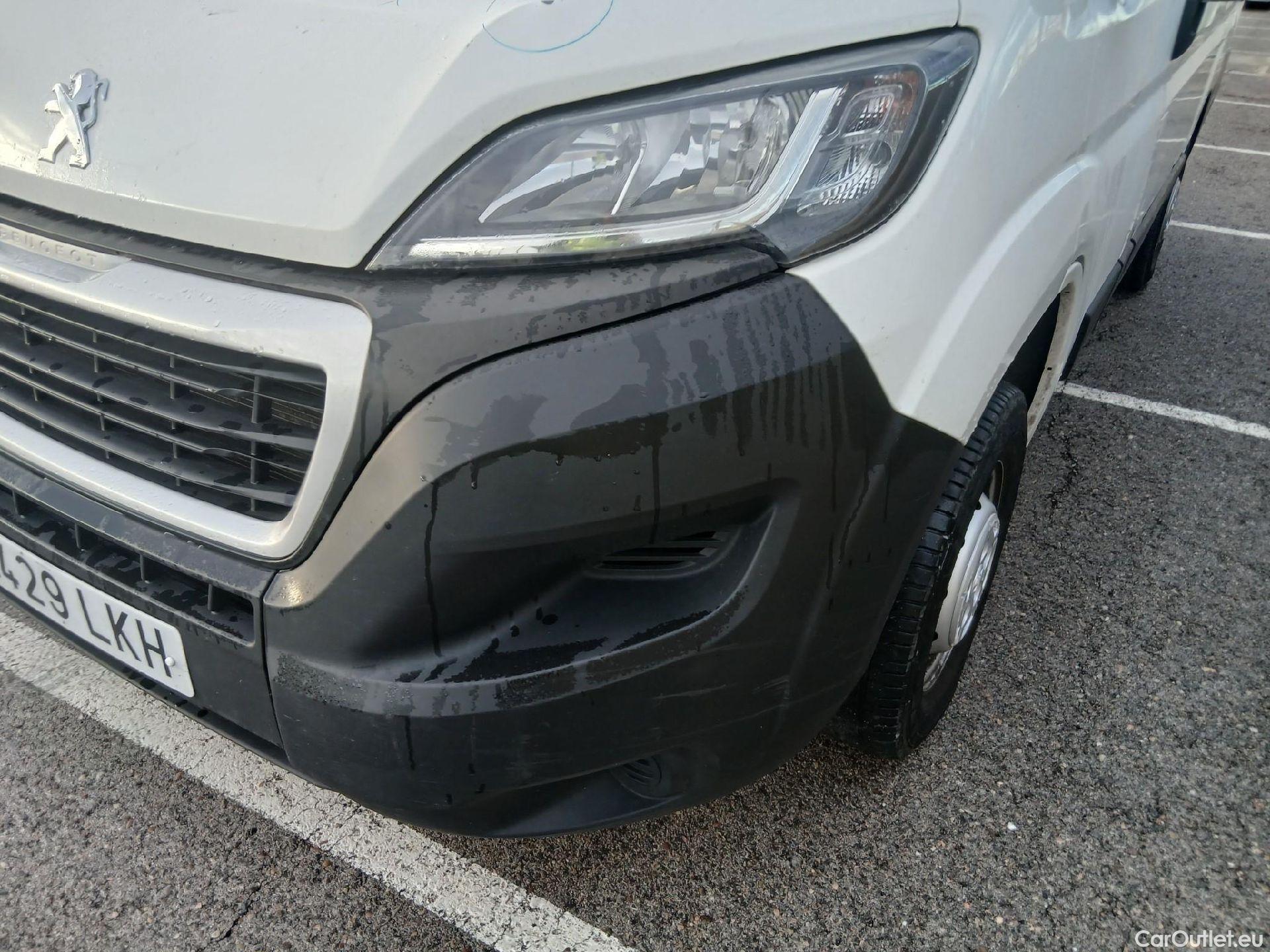  Peugeot  Boxer PEUGEOT  / 2014 / 4P / furgón 330 L1 H1 BHDI 88kW (120CV) S&S 6 Vel. M #27