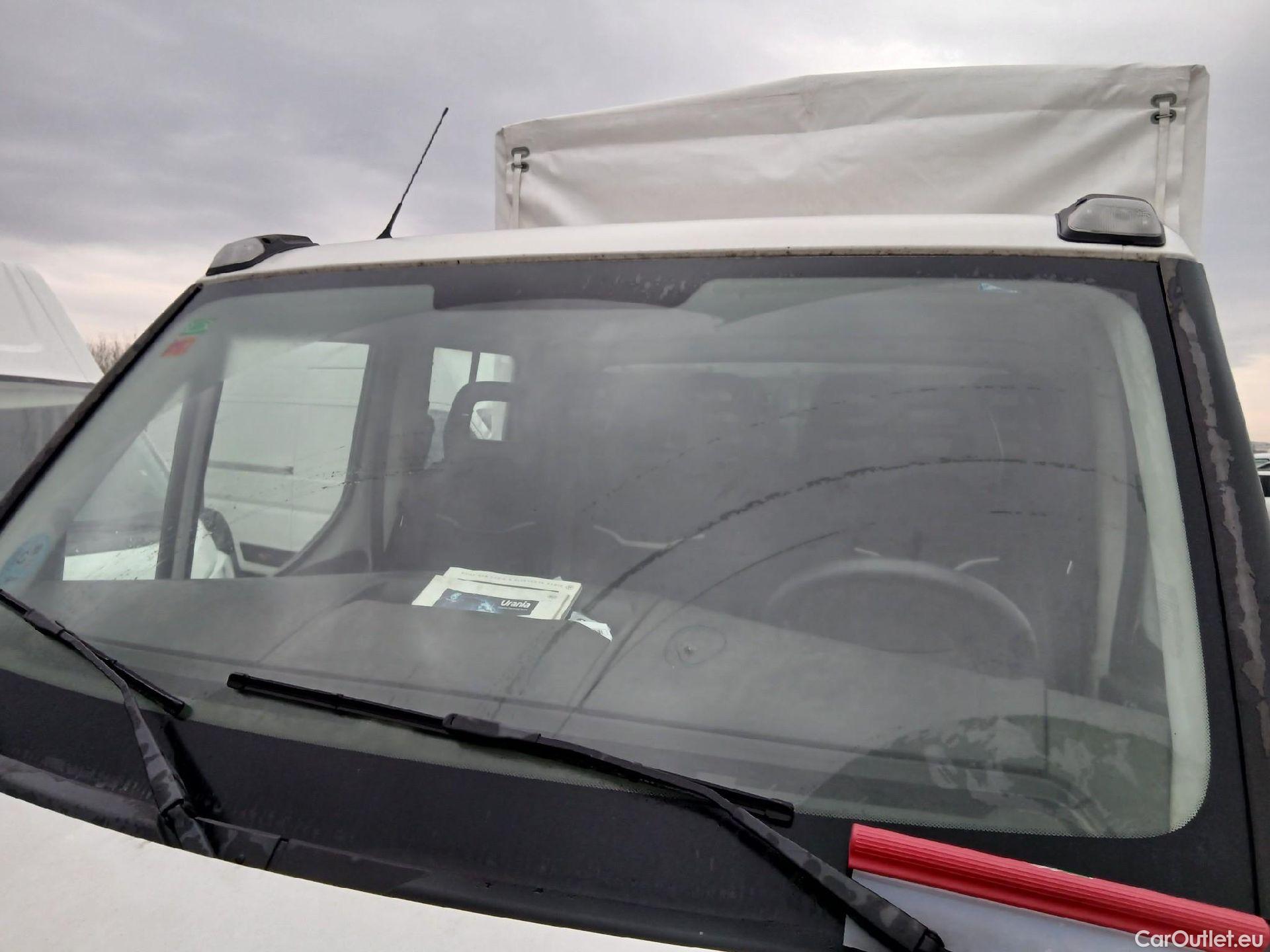  Iveco  Daily IVECO  / 2014 / 4P / chasis doble cabina 35C 14 D 3750 #10