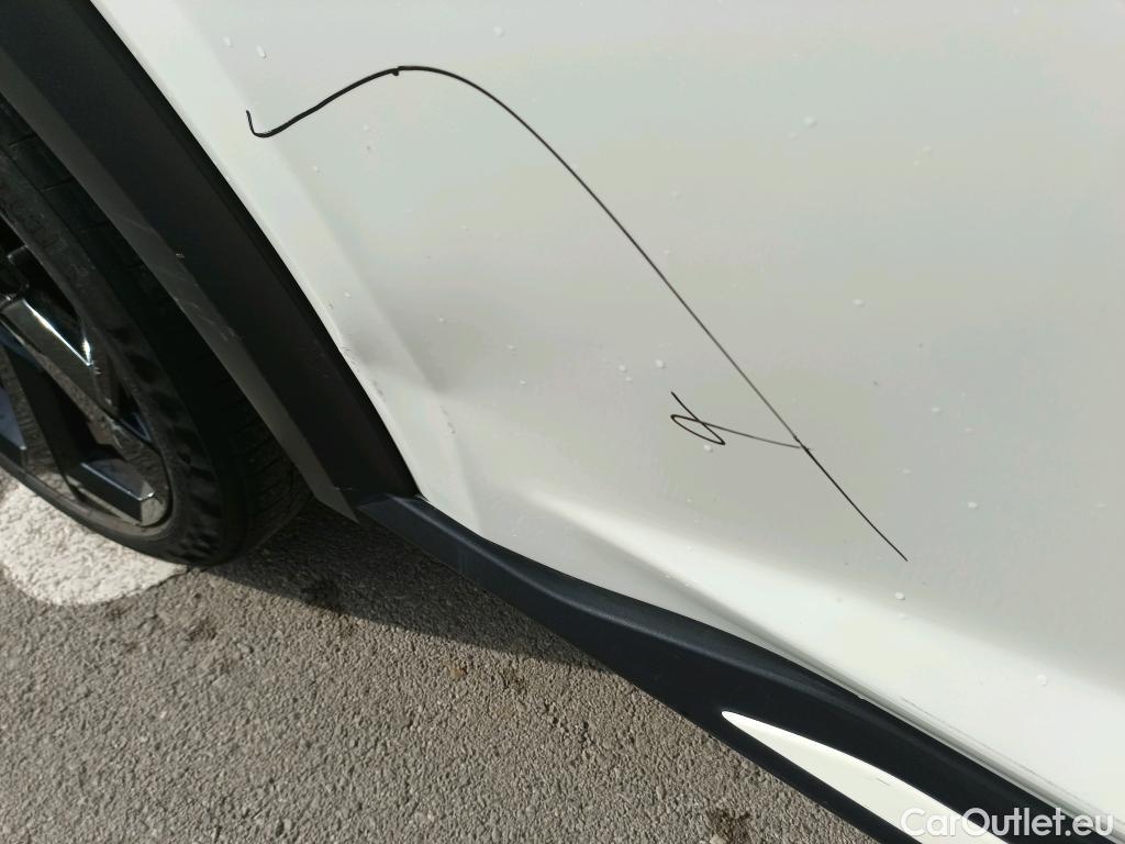  Nissan  Juke NISSAN  / 2019 / 5P / crossover 1.6 Hybrid 105kW(145CV) Première Edition(SP)(SL) #6