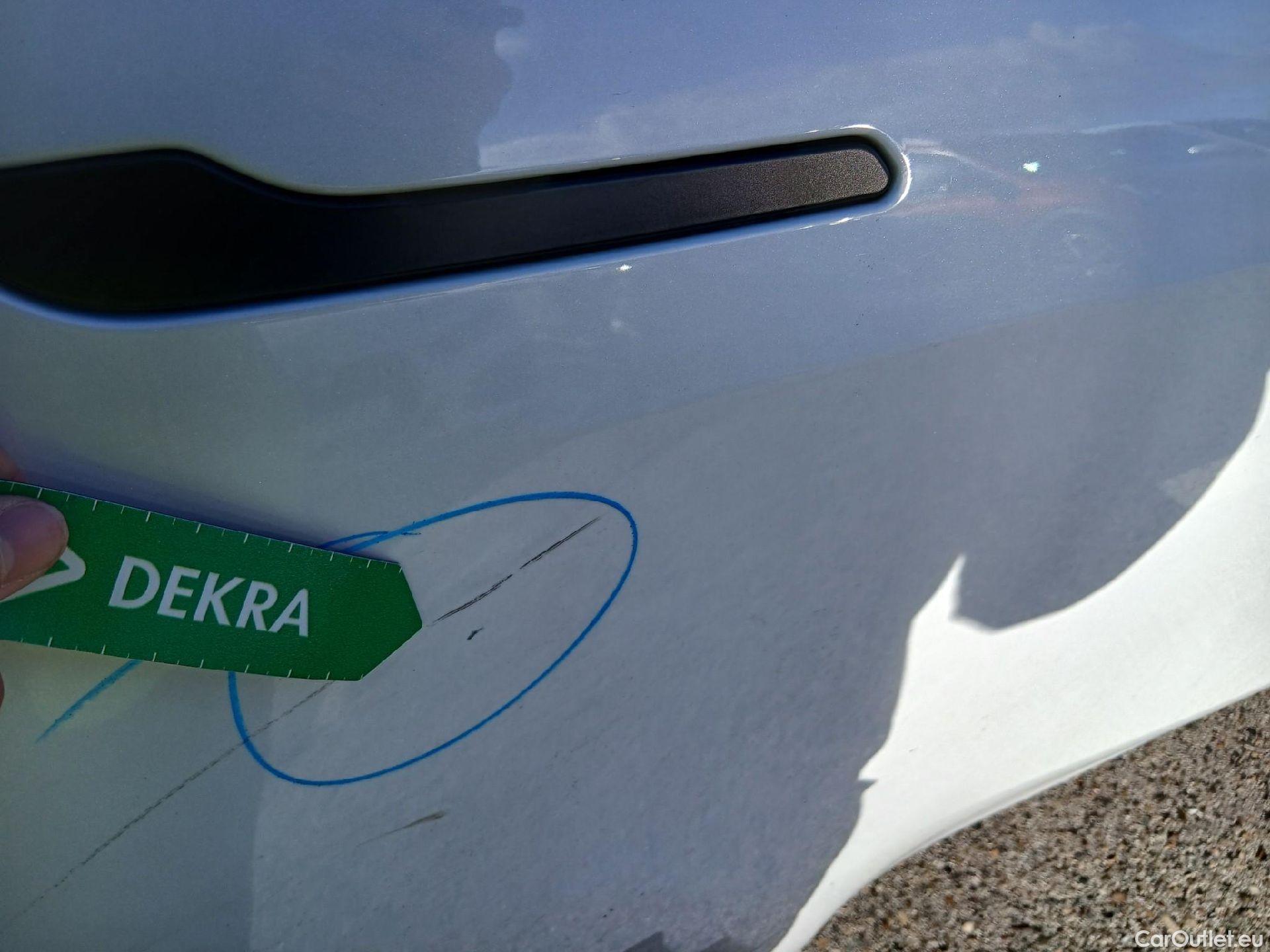  Tesla  Model Y TESLA  Gran Autonomía 4WD #31