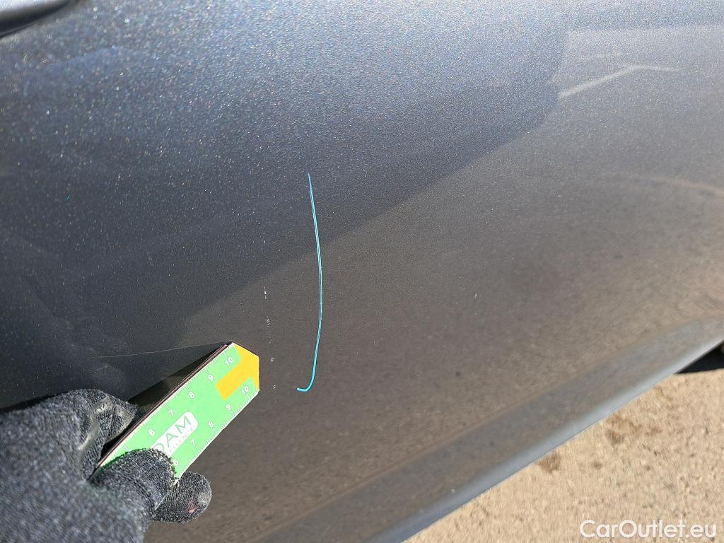  Land Rover  Discovery SKODA Kamiq / 2024 / 5P / todoterreno 1.0 TSI 85kW (115CV) DESIGN(SP) #16