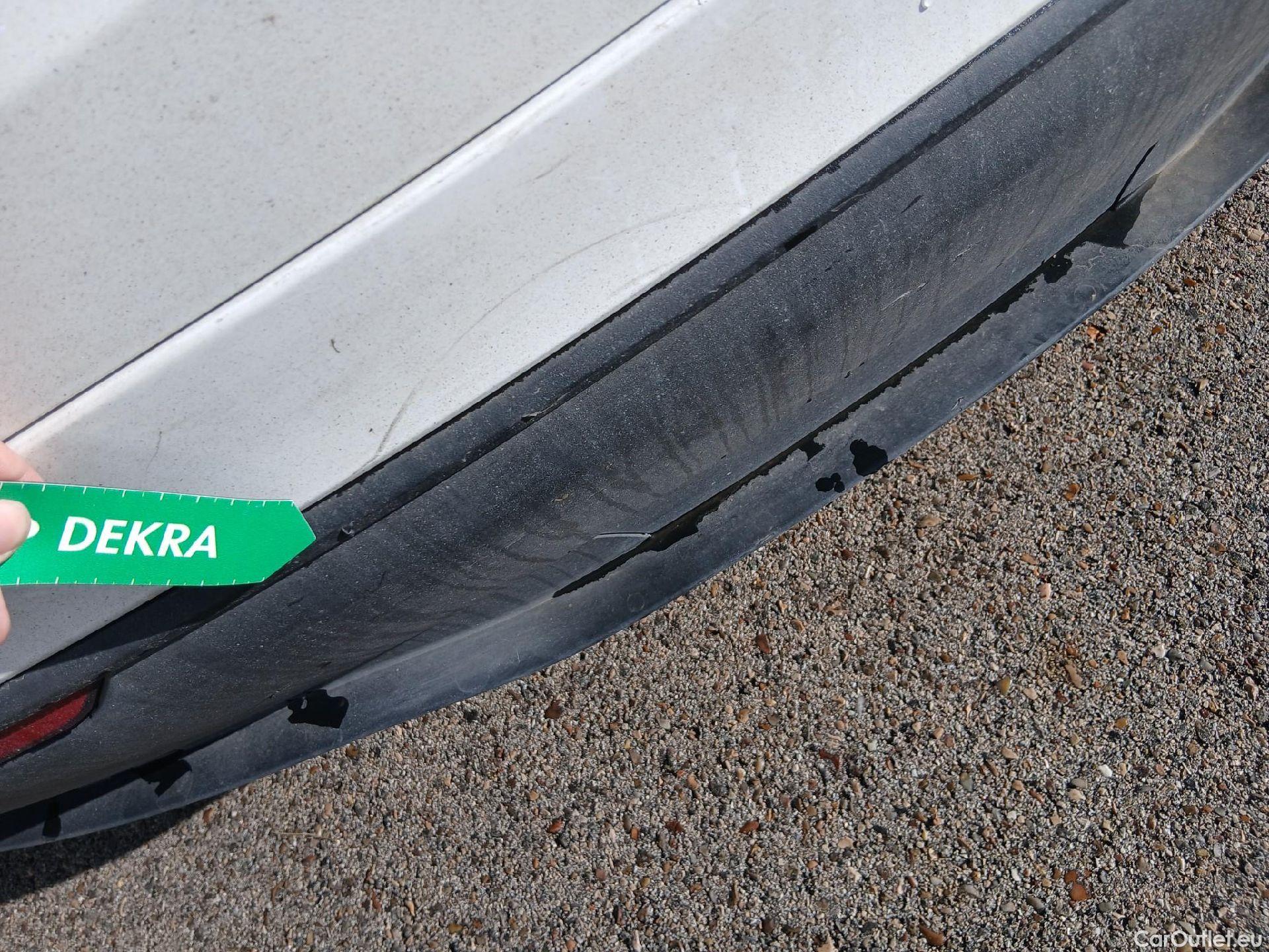  Tesla  Model Y TESLA  Gran Autonomía 4WD #25