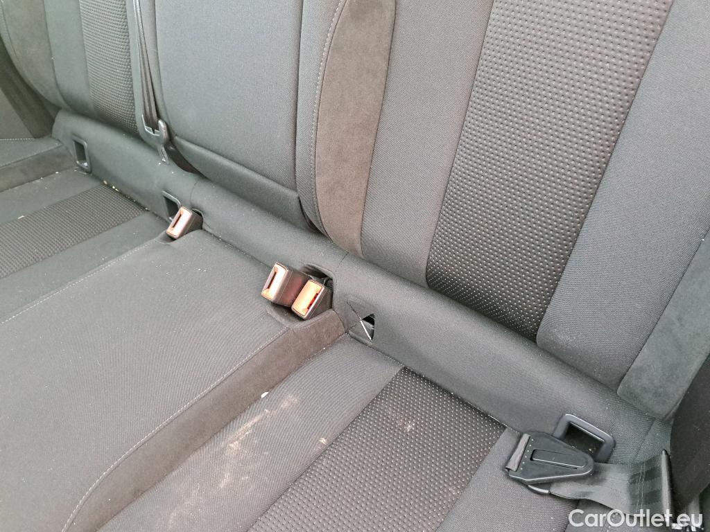  Land Rover  Discovery SKODA Kamiq / 2024 / 5P / todoterreno 1.0 TSI 85kW (115CV) DESIGN(SP) #17