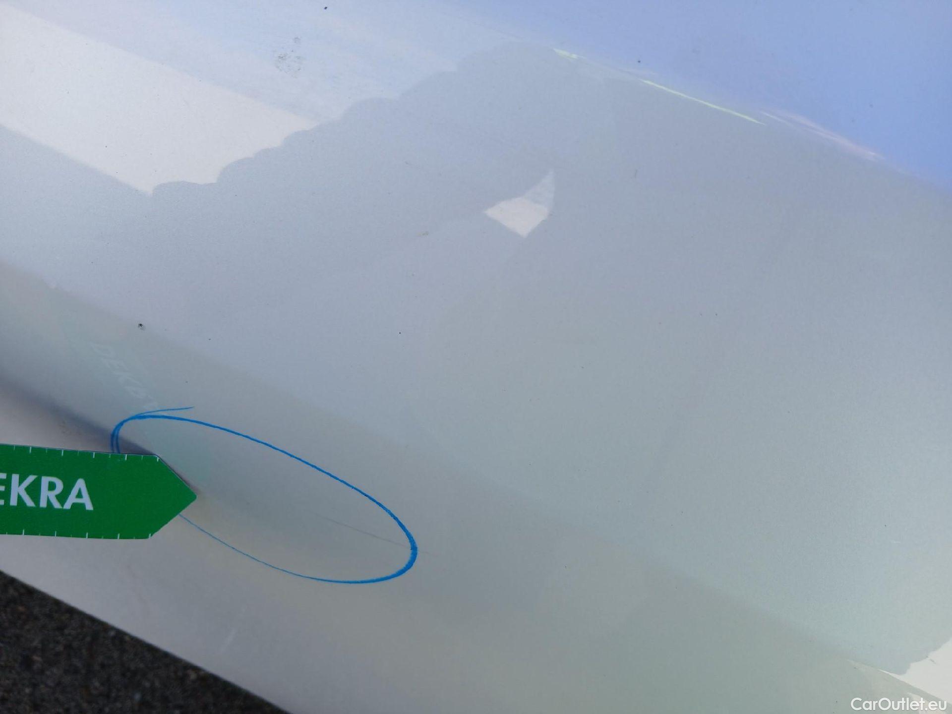  Tesla  Model Y TESLA  Gran Autonomía 4WD #20