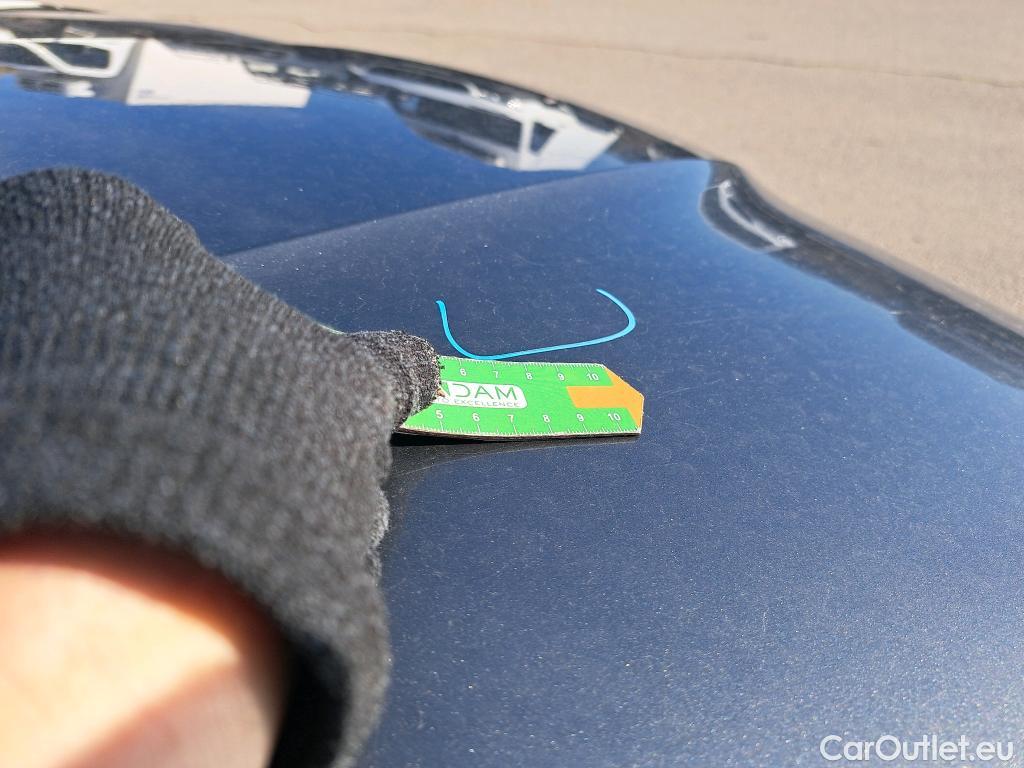  Land Rover  Discovery SKODA Kamiq / 2024 / 5P / todoterreno 1.0 TSI 85kW (115CV) DESIGN(SP) #3