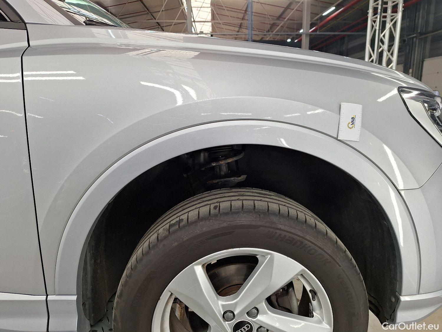  Audi  Q3 Audi,  '18, Audi  35 TFSI S tronic Advanced 5d #1