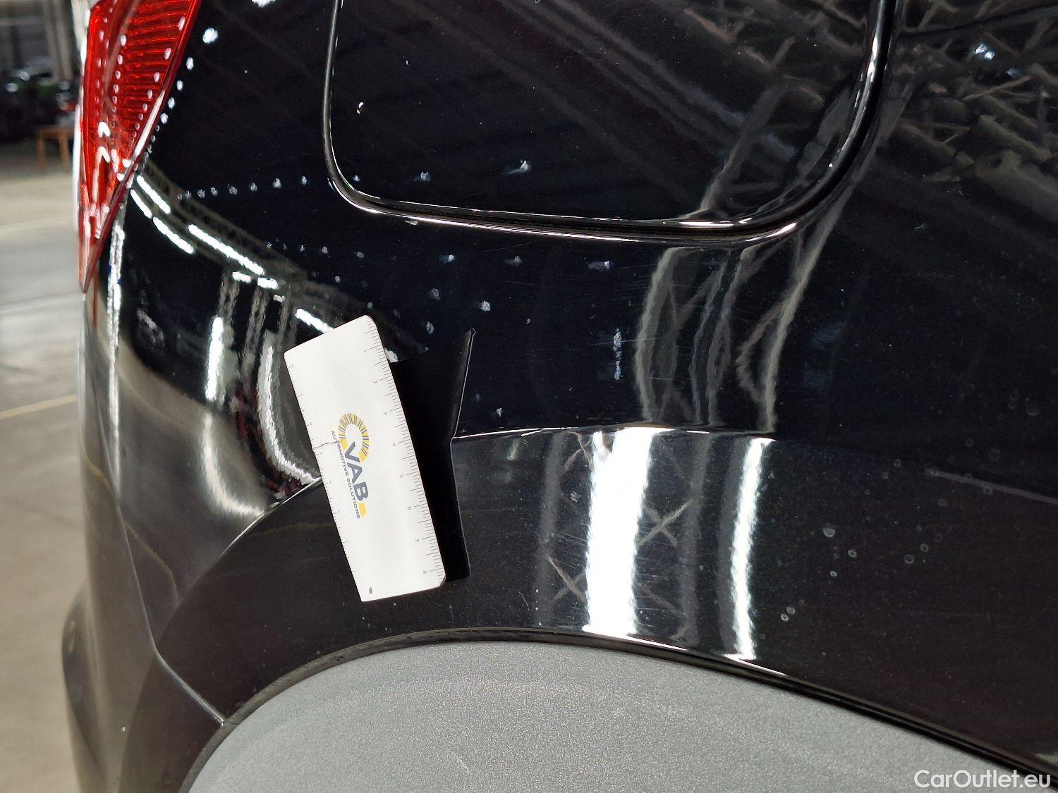  Audi  Q3 Audi,  '18, Audi  35 TDI S Tronic Bus. Ed. Attraction 5d #13