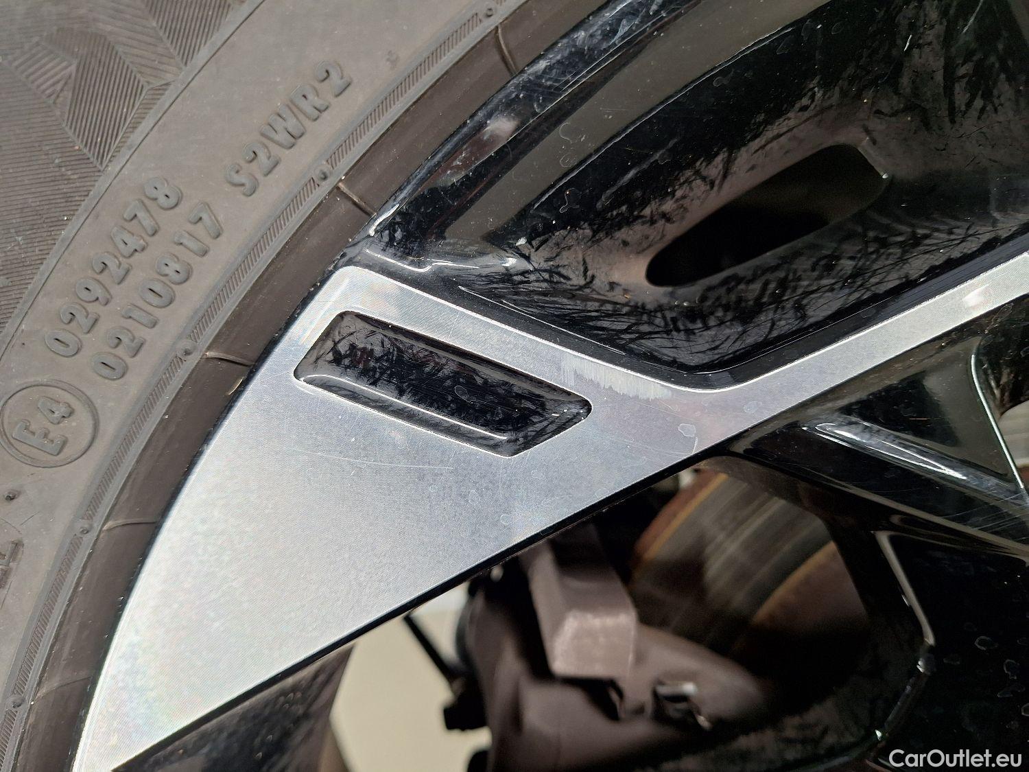  KIA  Sportage Kia,  '21 PHEV, KIA  1.6 T-GDi 6A/T AWD GT Line PHEV 5d #3