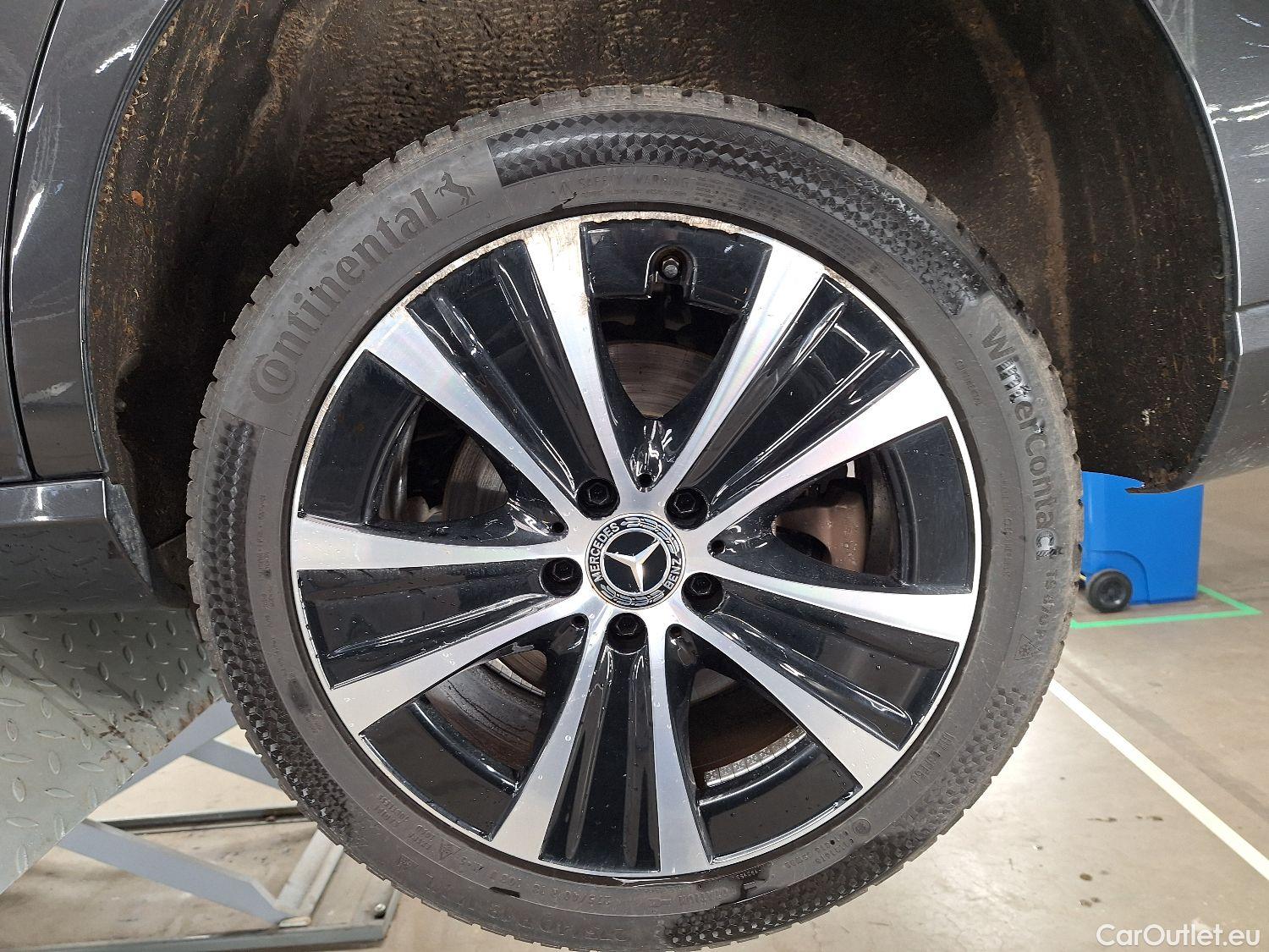  Mercedes  E-Klasse Mercedes, E-Class FL'20 PHEV, Mercedes-Benz  Berline E 300 de 4MATIC Bus #15