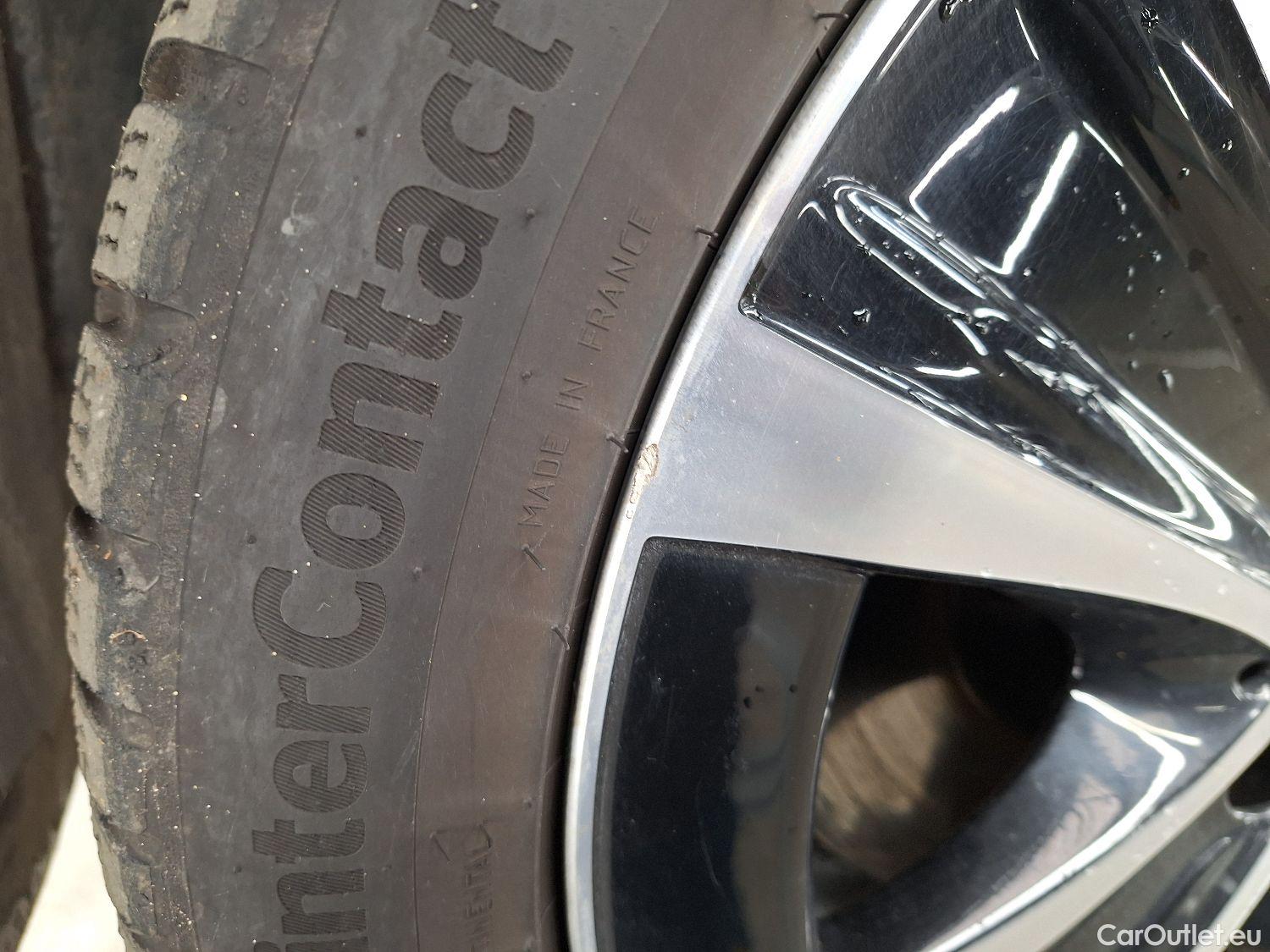  Mercedes  E-Klasse Mercedes, E-Class FL'20 PHEV, Mercedes-Benz  Berline E 300 de 4MATIC Bus #19