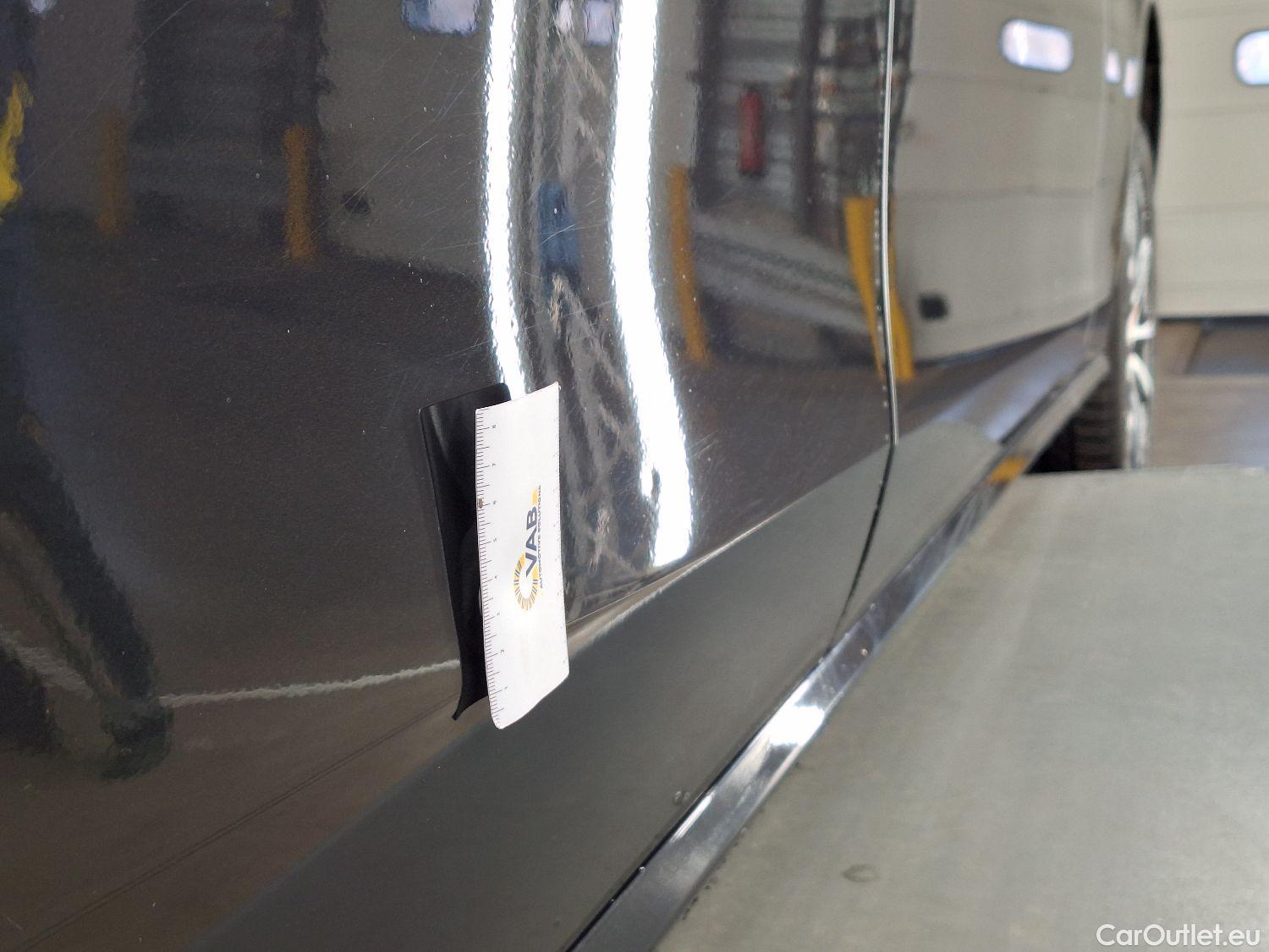  Mercedes  E-Klasse Mercedes, E-Class FL'20 PHEV, Mercedes-Benz  Berline E 300 de 4MATIC Bus #23