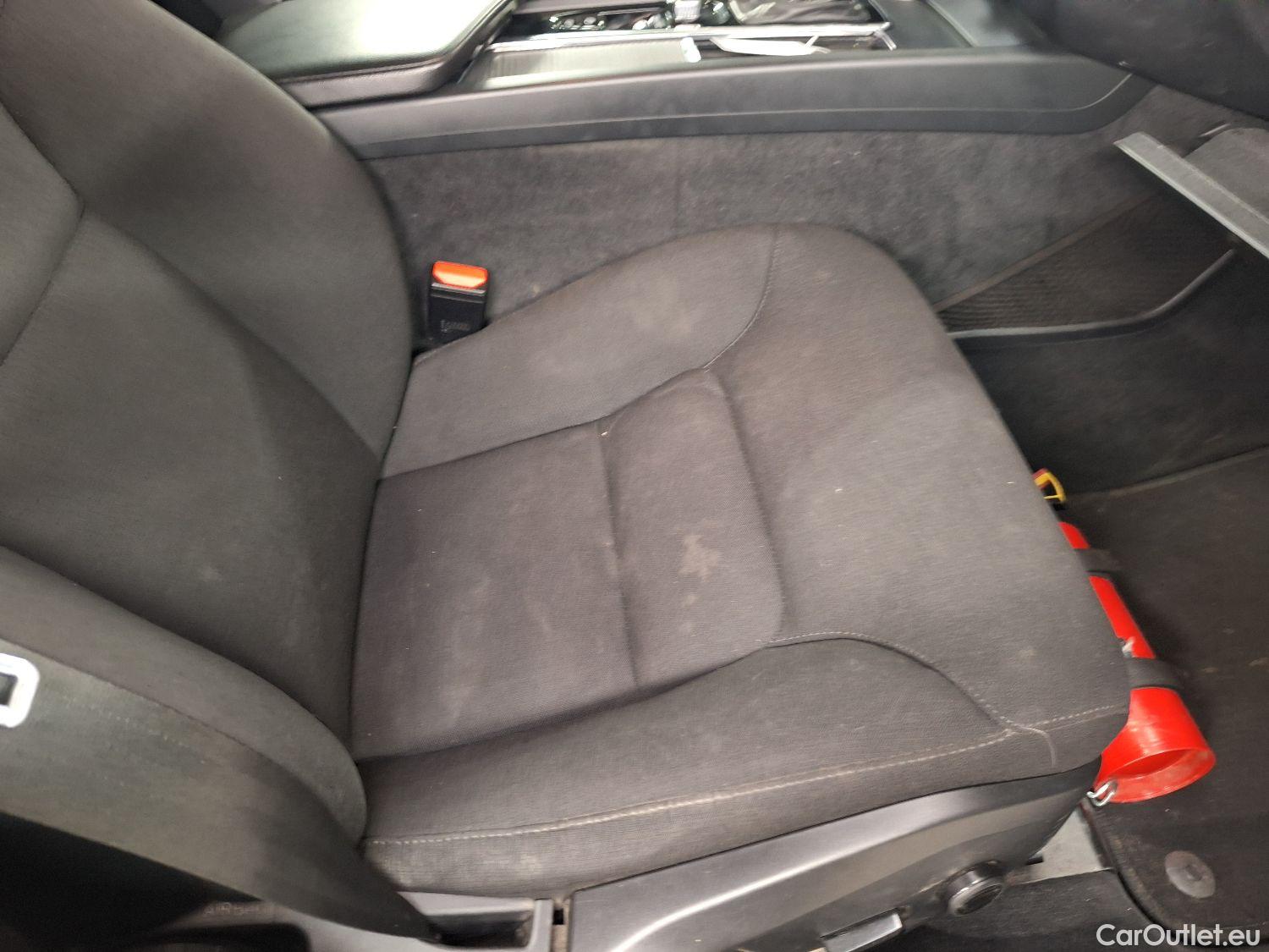  Volvo  V60 Volvo,  '18, Volvo  D3 Geartronic Momentum Pro 5d #16