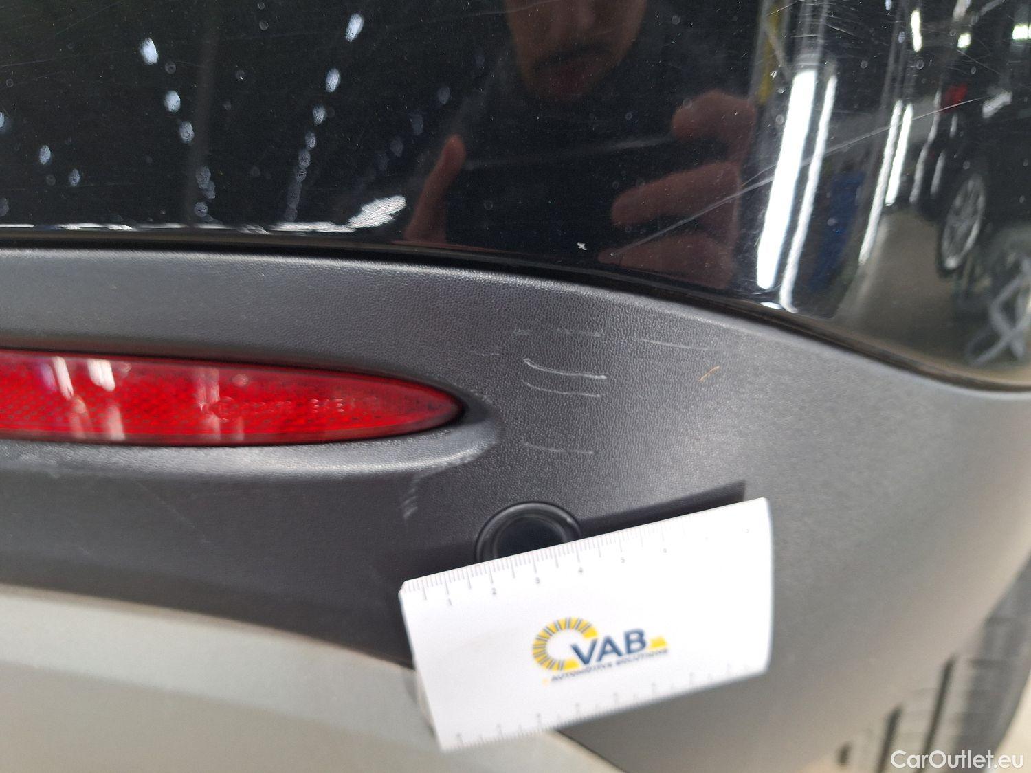  Mercedes  GLB Mercedes,  '19, Mercedes-Benz   200 d Business Solution 5d #11