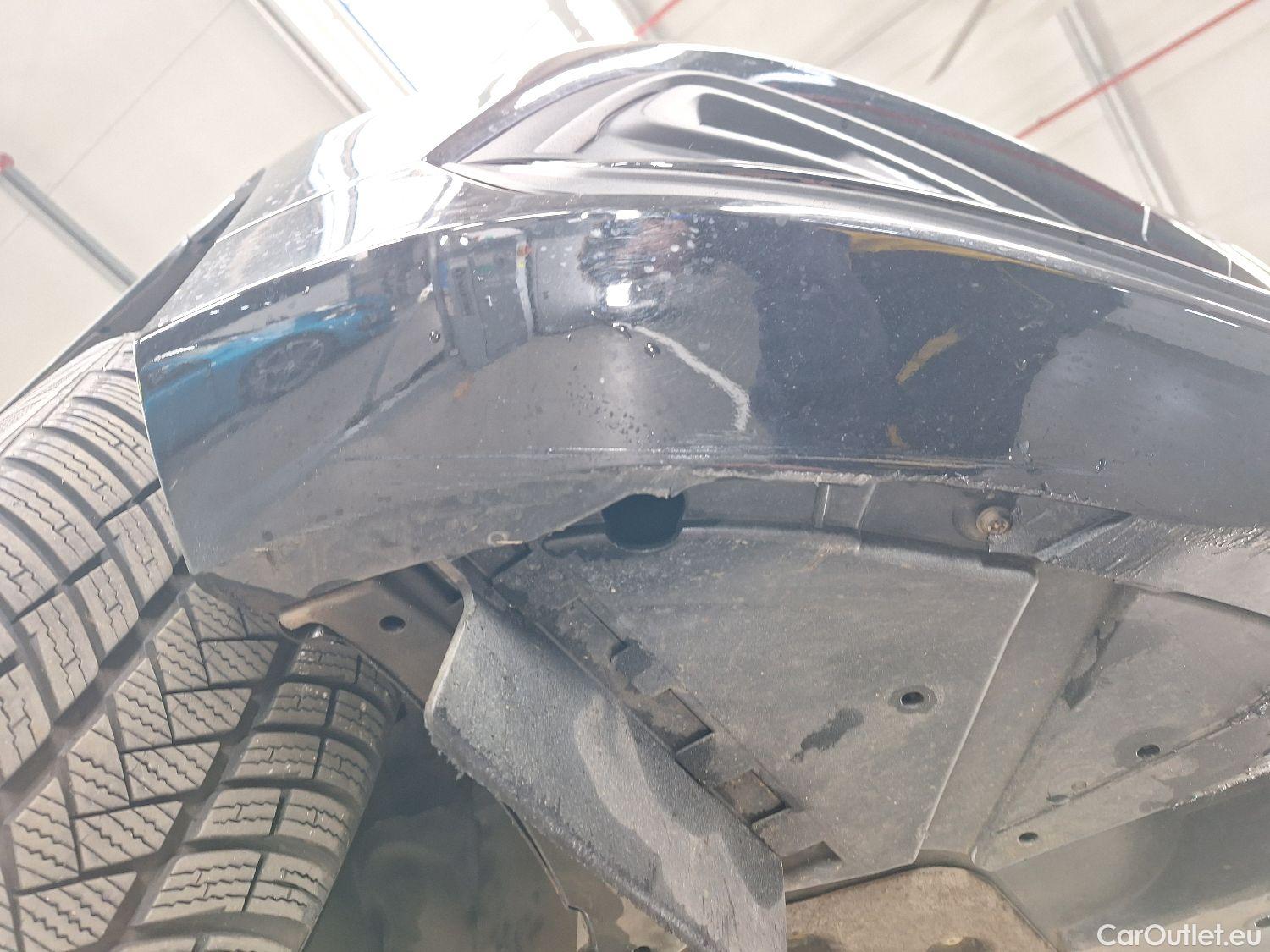  Volvo  V60 Volvo,  '18, Volvo  D3 Geartronic Momentum Pro 5d #48