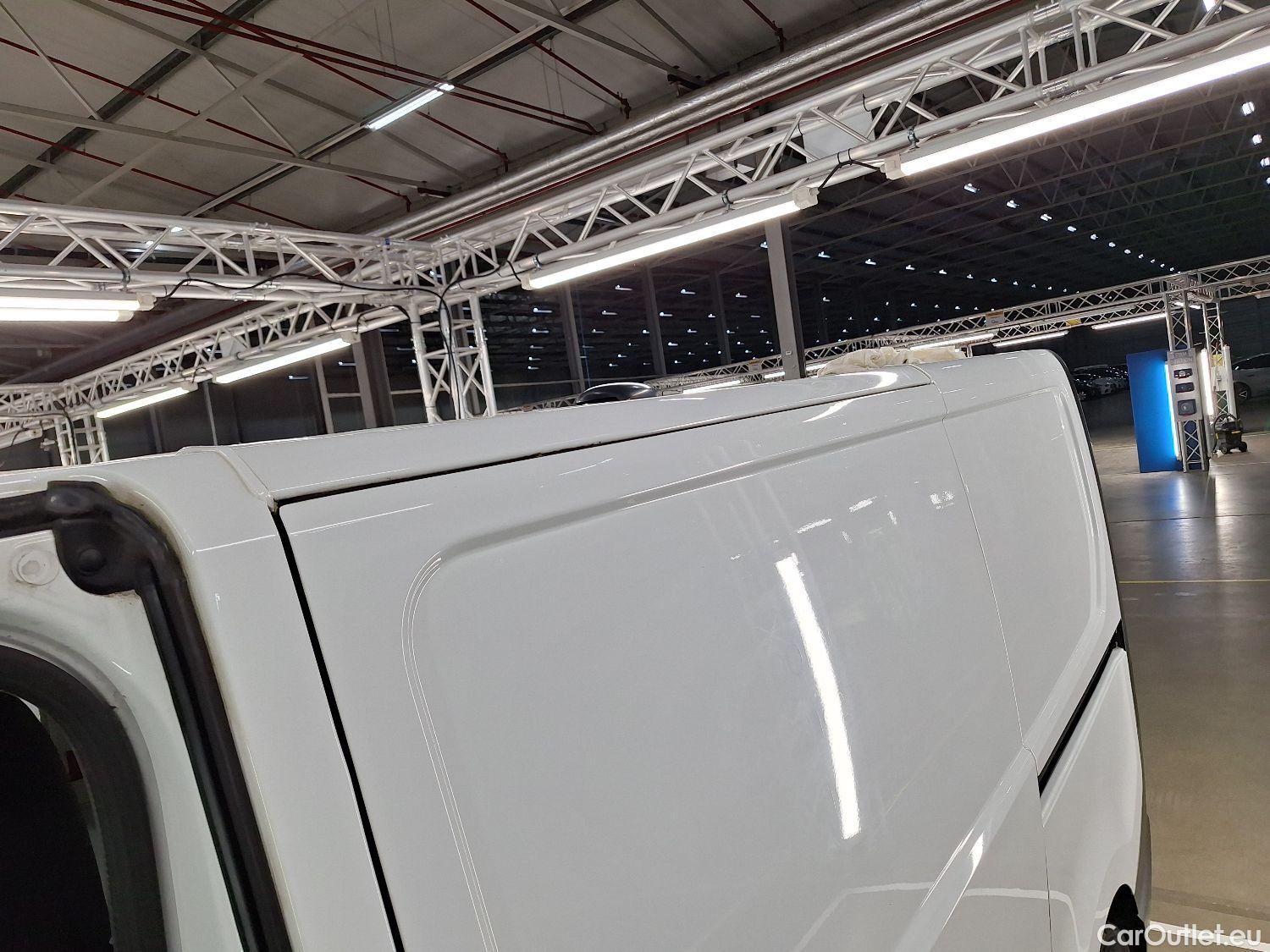  Renault  Trafic Renault, _ '14, Renault  L1H1 dCi 145 Grand Confort 2.9T 4d #40