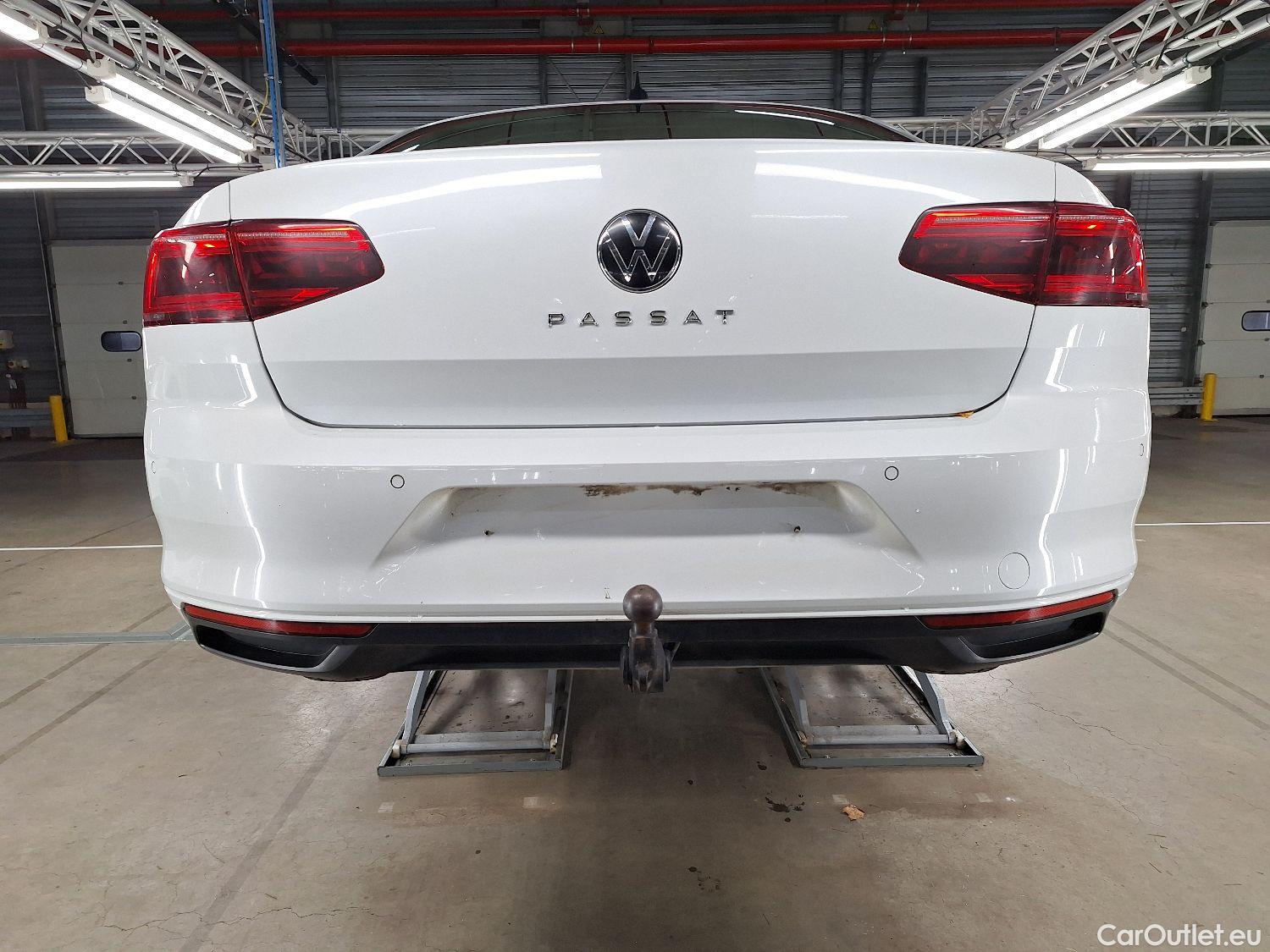  Volkswagen  Passat VW,  Variant FL'19, Volkswagen  Variant 2.0 TDI 90kW DSG Style B #24