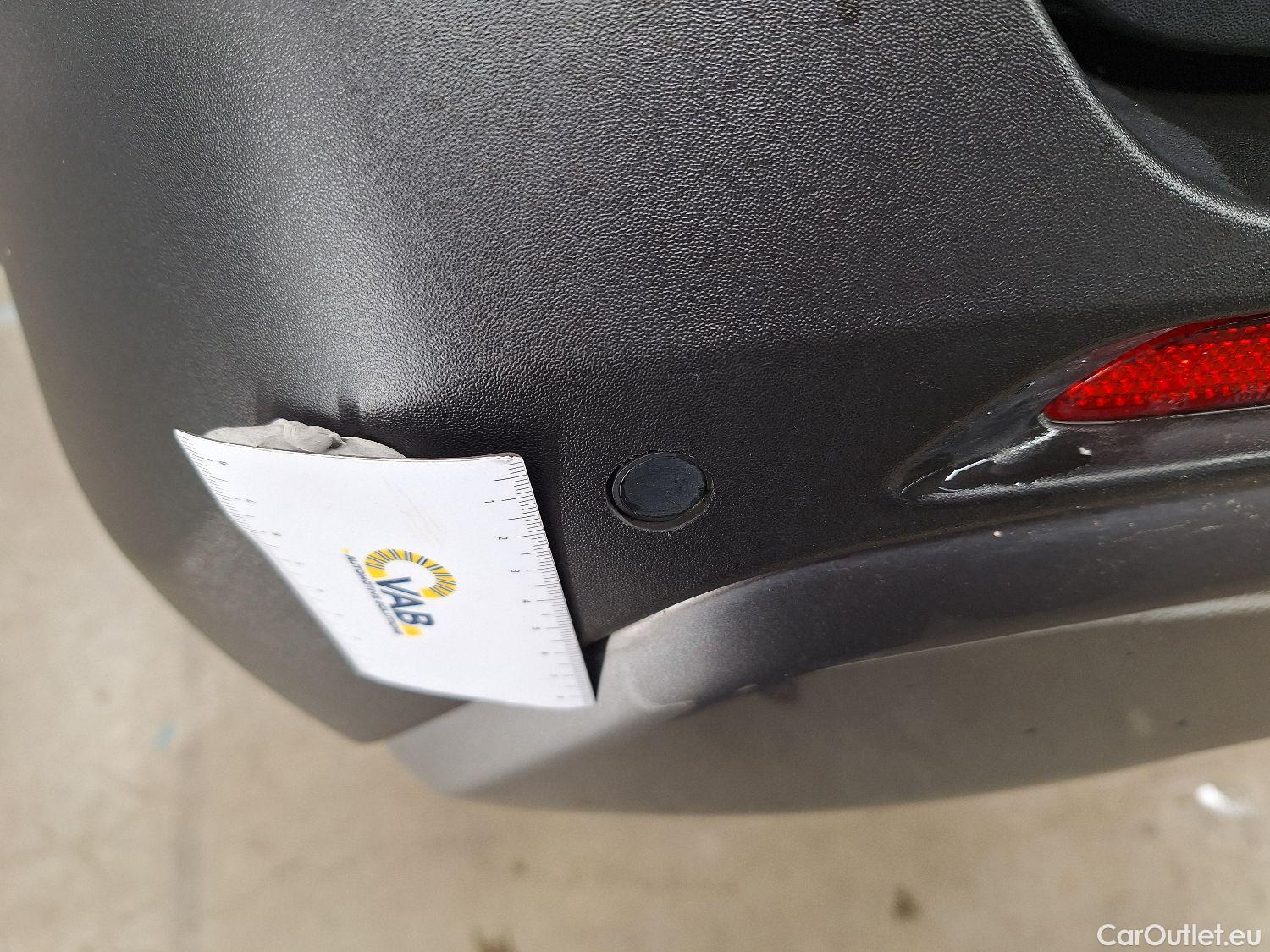  Toyota  RAV4 Toyota,  '18, Toyota  2.5 VVT-i Hybrid Dynamic Plus E-CVT 5d #10