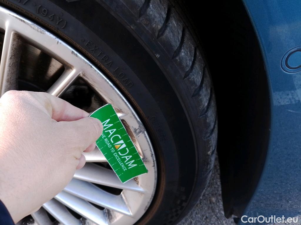  Audi  A3 AUDI  / 2020 / 5P / berlina con portón Sportback Advanced 35 TFSI 110kW S tron #6