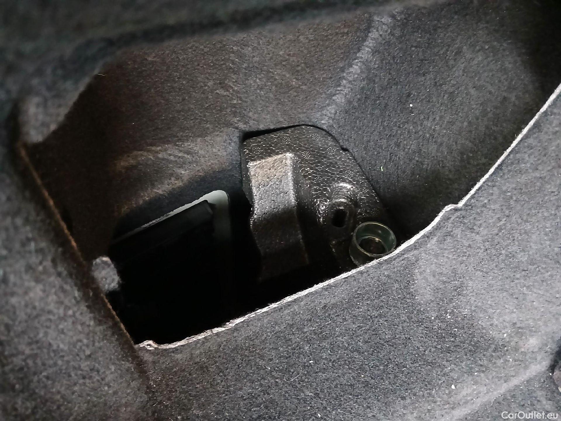  Bmw  X2 BMW  sDrive18i #2