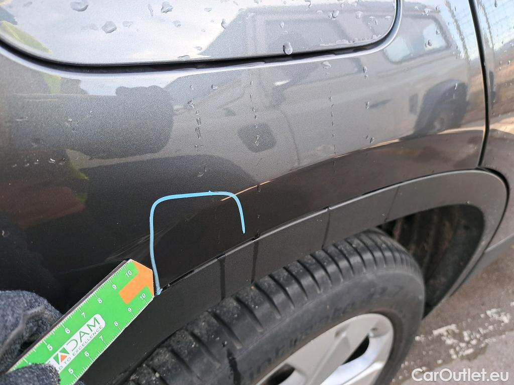  Bmw  X2 BMW  / 2017 / 5P / todoterreno sDrive18d (AC) #4