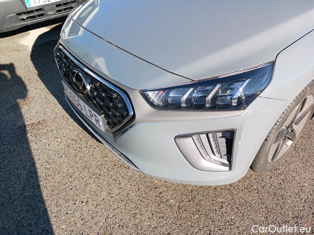  Hyundai   Ioniq HYUNDAI / 2019 / 5P / berlina con portón 1.6 GDI HEV Tecno DCT #17