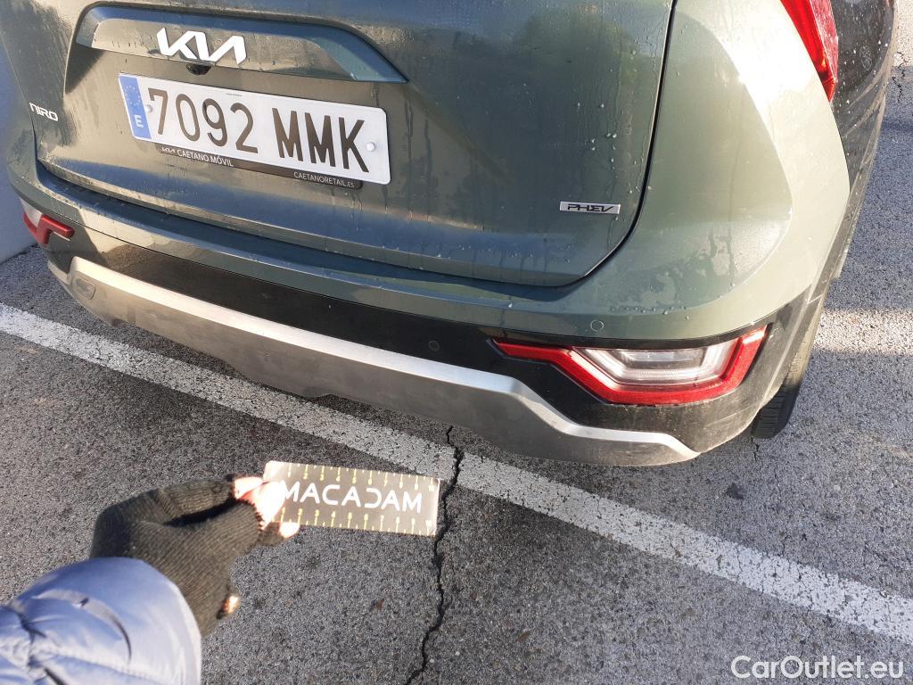  KIA  Niro KIA  / 2022 / 5P / crossover 1.6 GDi PHEV 135kW (183CV) Drive #13