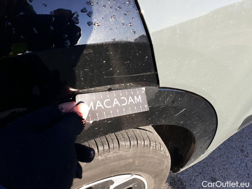  KIA  Niro KIA  / 2022 / 5P / crossover 1.6 GDi PHEV 135kW (183CV) Drive #10