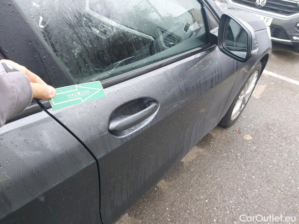  Bmw  Serie 1 BMW  / 2019 / 5P / berlina con portón 118i #16