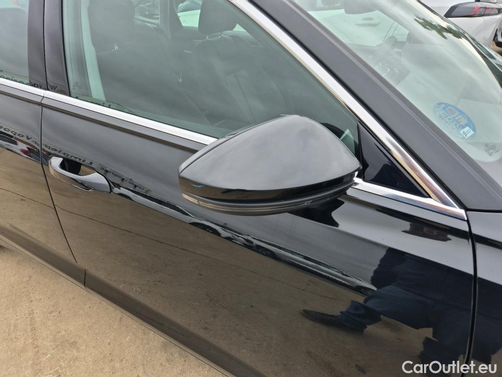  Audi  A6 AUDI  / 2018 / 4P / sedán Sport 45 TFSI quattro-ultra #21