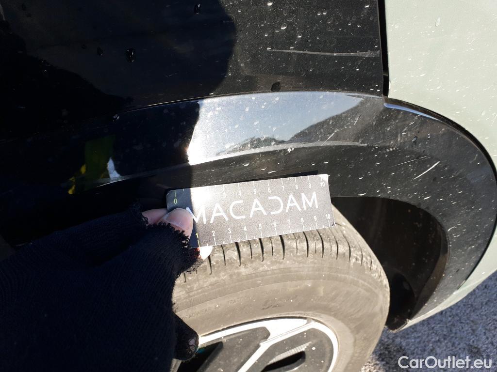  KIA  Niro KIA  / 2022 / 5P / crossover 1.6 GDi PHEV 135kW (183CV) Drive #32