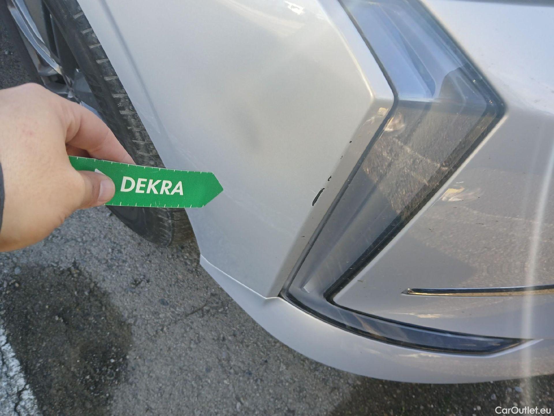  DS  DS4 DS DS 4 / 2021 / 5P / berlina con portón BlueHDi 130 auto BASTILLE + (AC) #7