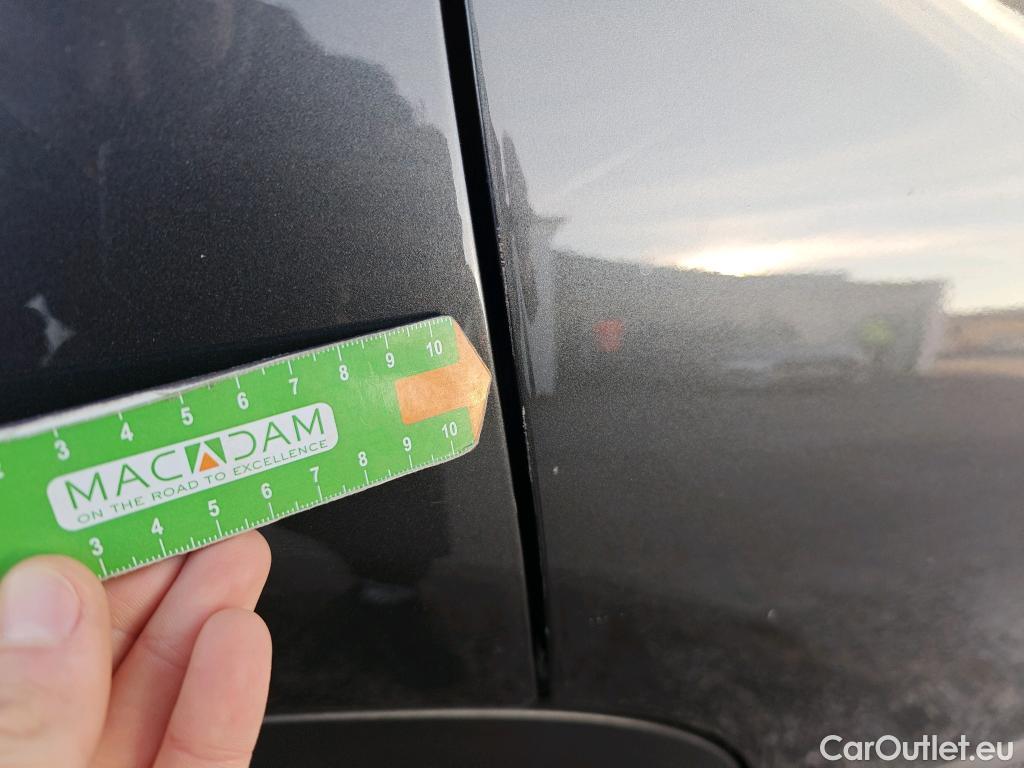  Bmw  X1 BMW  sDrive18i #21