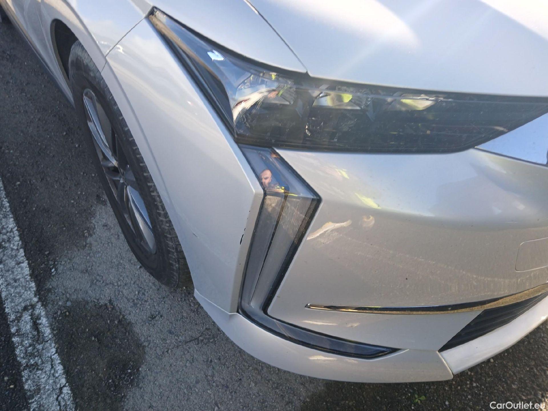  DS  DS4 DS DS 4 / 2021 / 5P / berlina con portón BlueHDi 130 auto BASTILLE + (AC) #6