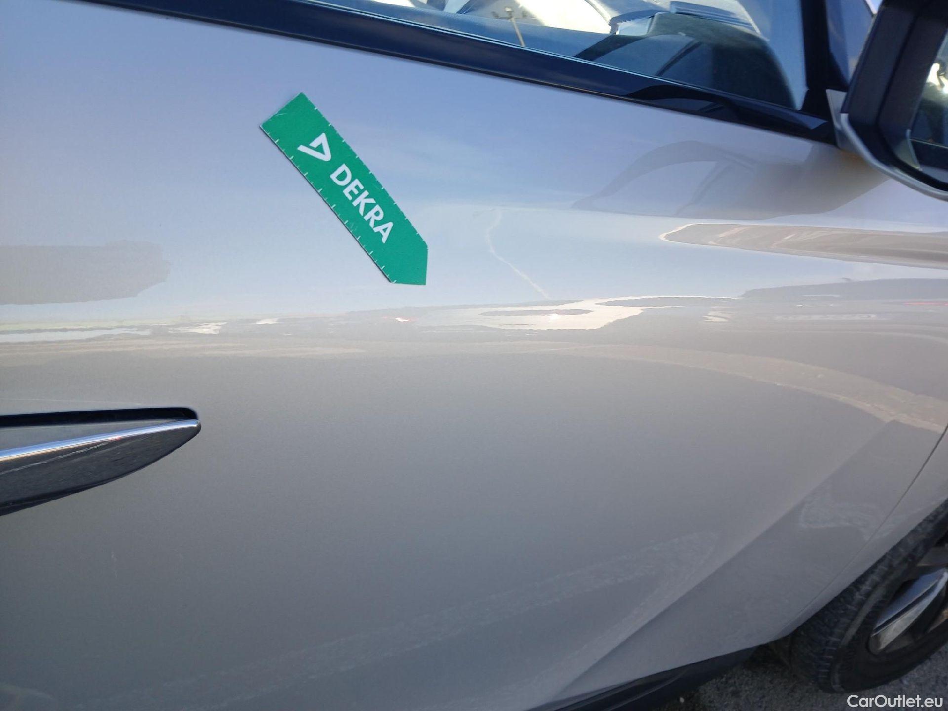  DS  DS4 DS DS 4 / 2021 / 5P / berlina con portón BlueHDi 130 auto BASTILLE + (AC) #30