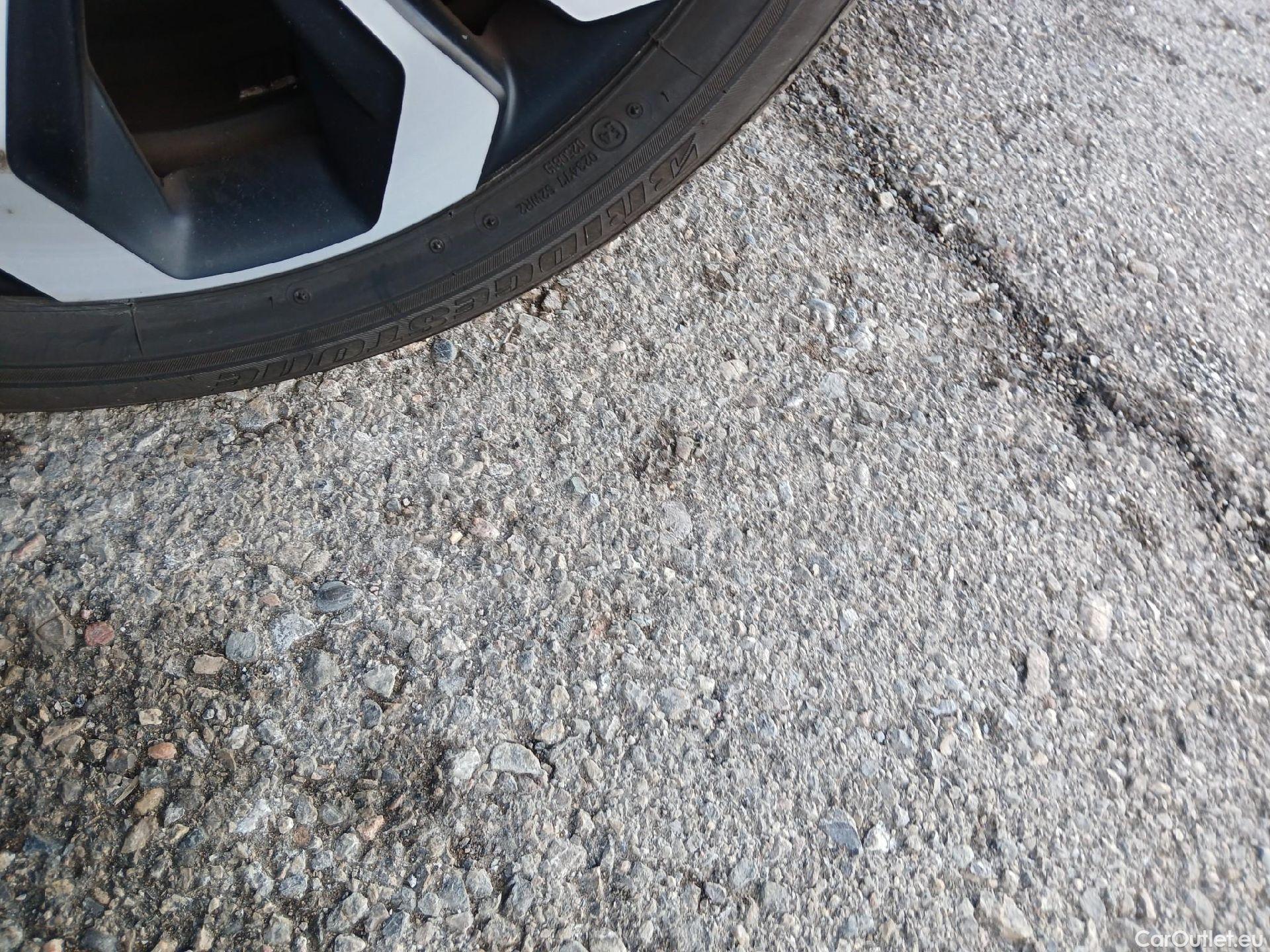  Honda  Jazz HONDA  / 2020 / 5P / berlina con portón 1.5 i-MMD CROSSTAR #25