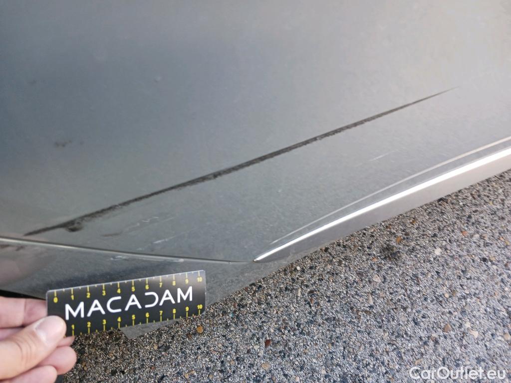  Hyundai   Ioniq HYUNDAI / 2019 / 5P / berlina con portón 1.6 GDI HEV Tecno DCT #12